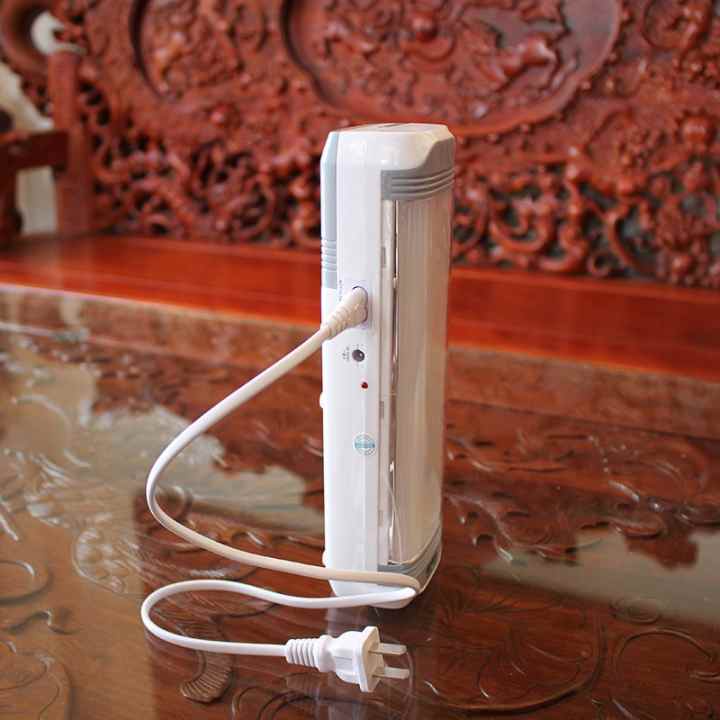 Đèn LED tích điện thông minh Suntek KM-7672 (Trắng)