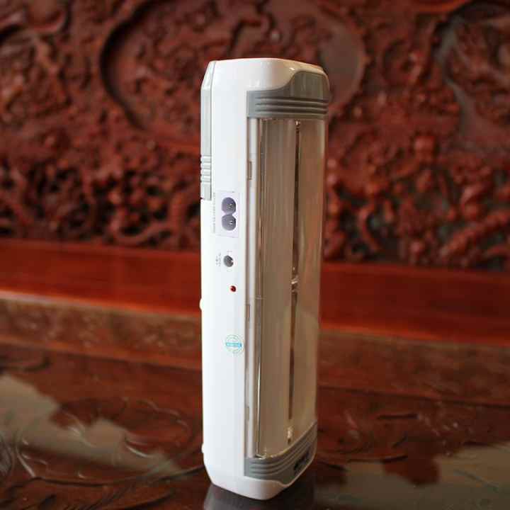 Đèn LED tích điện thông minh Suntek KM-7672 (Trắng)