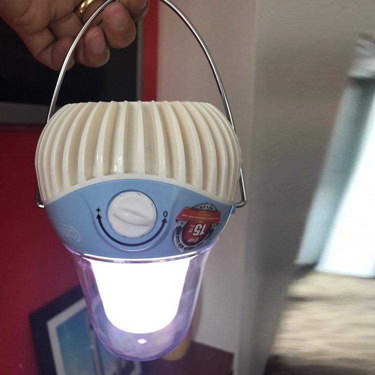[HCM]Đèn Sạc Led Comet Crl3101 cao cấp