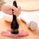 Dụng cụ xăm thịt tiện dụng