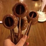 Gáo dừa múc riệu tự nhiên