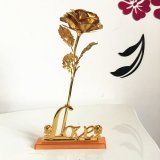 Hoa hồng 3d mạ vàng love