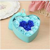 Hoa hồng sáp hộp trái tim 11 bông