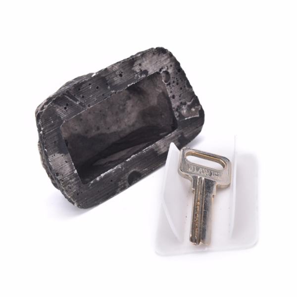 Key House Safe Hidden Hide Home Security Rock Stone Spare Case Box Muddy Mud - intl