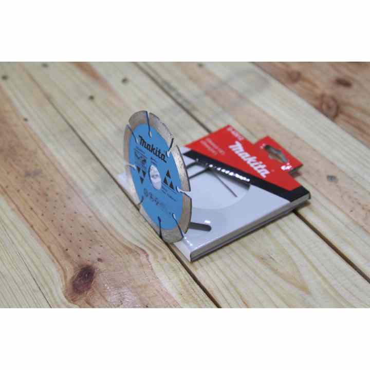 Lưỡi cắt kim cương Makita D-42612 Φ105 x 20mm (cắt khô)
