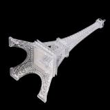Mô hình tháp Eiffel đổi 7 màu