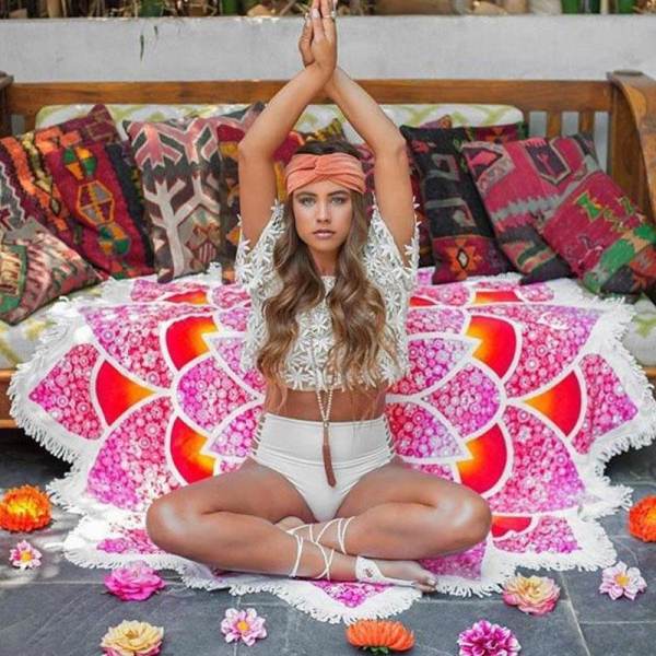 Hàng mới Về Ấn Độ Mandala Cấp Lotus Thảm Tập Yoga Bohemian In Hoa Khăn Choàng Tua Rua Chống Nắng Đi Biển-quốc tế