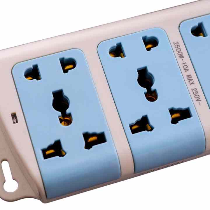 Ổ cắm nối dài Comet CES1333