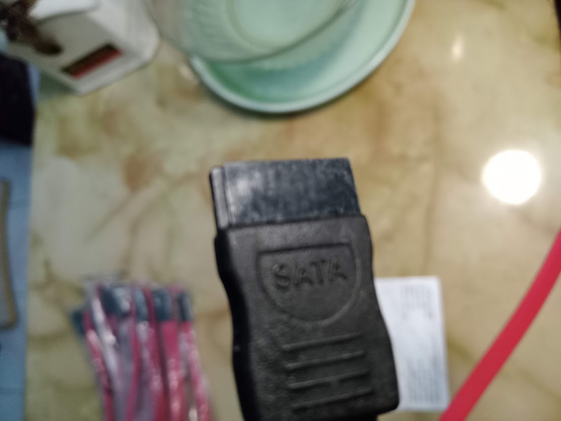 Dây cáp tín hiệu Sata