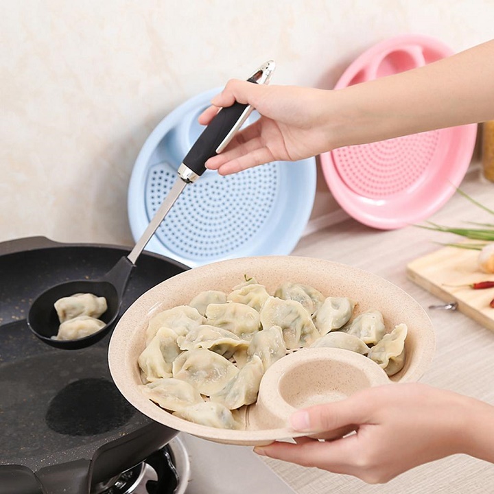 ĐĨA ĐỰNG THỨC ĂN CÓ KHAY NƯỚC CHẤM TIỆN LỢI
