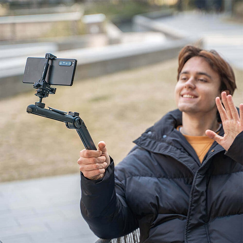 Mantispod Pro Vlogging Tripod PGYtech – Chân máy quay Mantispod Pro