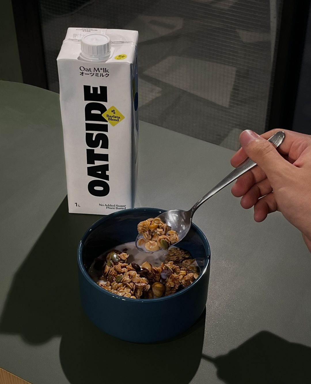 [Expiry Date: Nov 2025] OATSIDE Barista Oat Milk (2 x 1L)