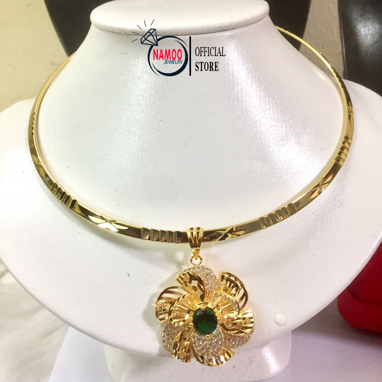 Kiềng cổ  Hoa Mai Mạ Vàng 18k V595 Nữ Đính Đá 3 Màu Xanh Đỏ, Trắng Namoo Jewelry Chuyên Sỉ