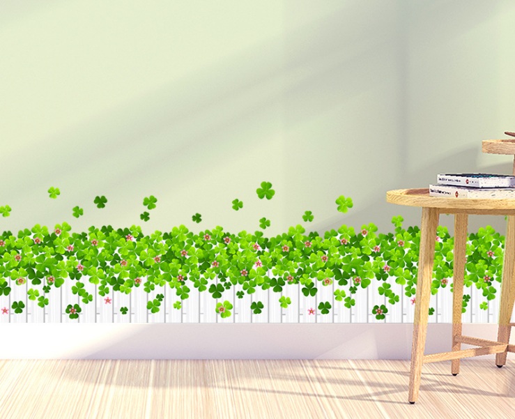 Decal dán tường Chân tường cỏ ba lá