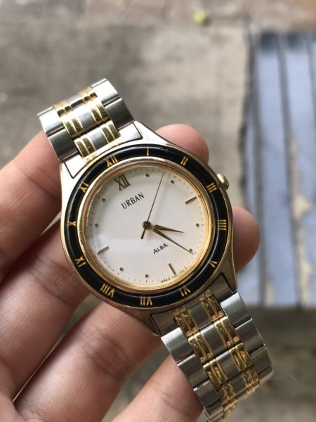 [HCM]Đồng hồ nữ Urban Alba mặt trắng kim số vàng