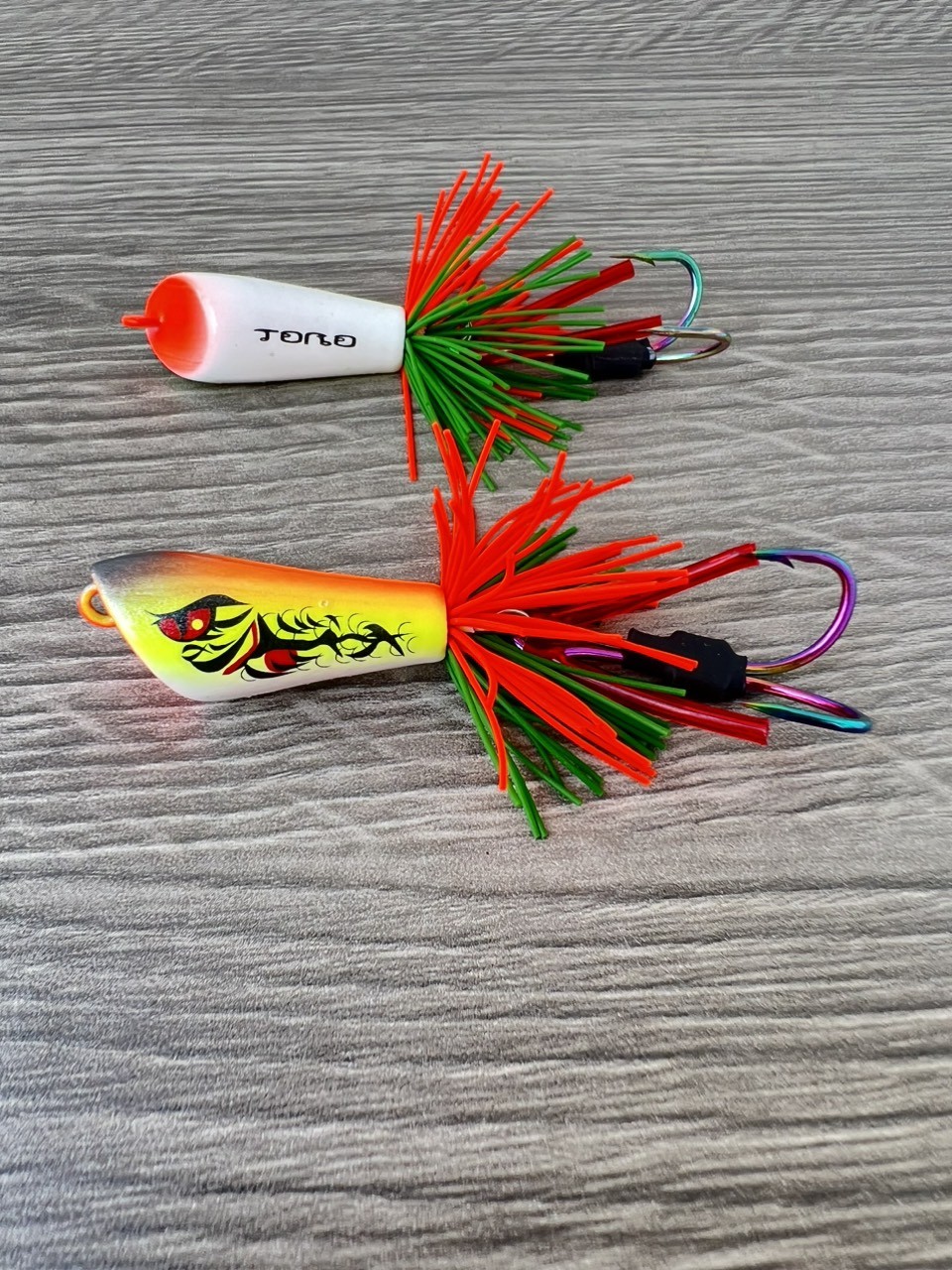 Mồi Nhái Lắc TORO Lưỡi TiTan