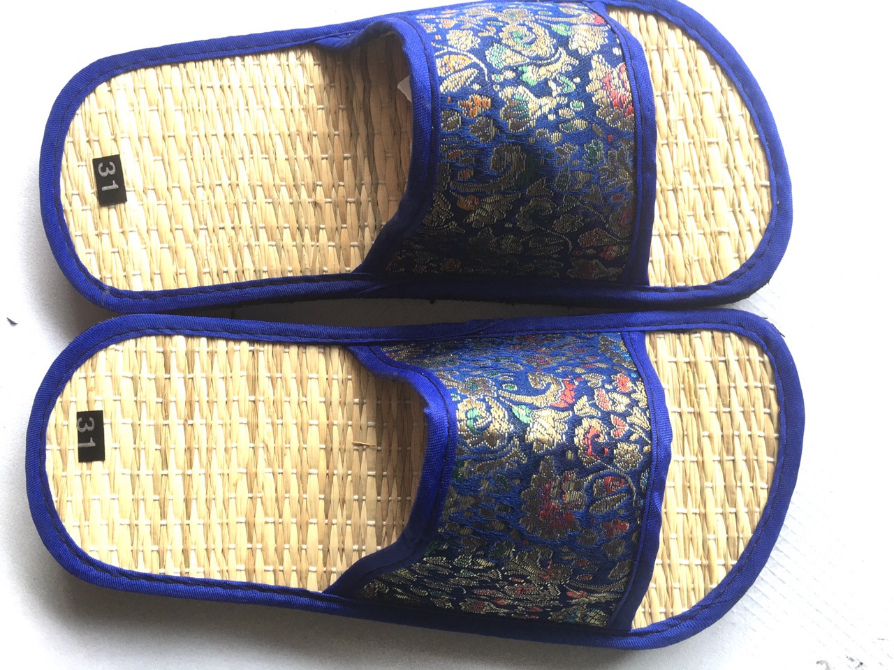 dép chiếu bé trai , bé gái ,dép đi biển