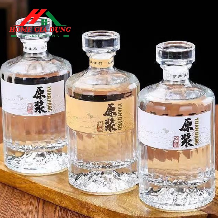 Vỏ Chai đựng Thủy Tinh nhật 500ML,  ( KHÔNG TEM  )