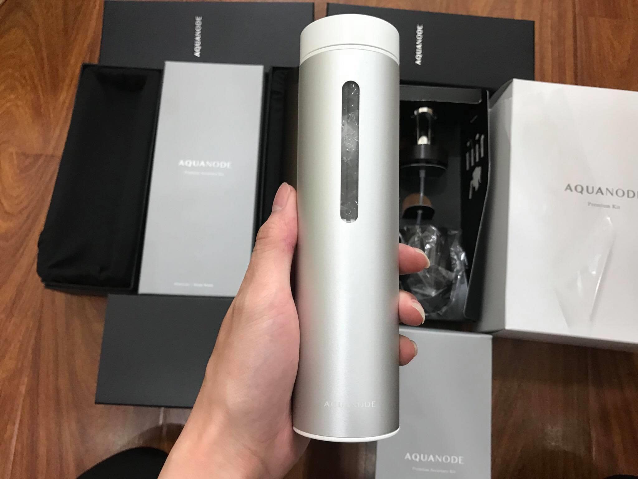 Bình tạo khí Hydrogen Aquanode cao cấp Nhật Bản