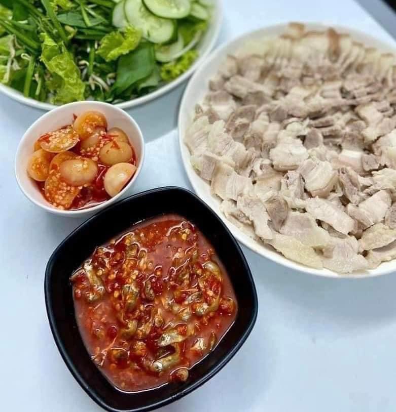 Mắm cá rò hũ 450g - Mắm Huế Cô Thủy