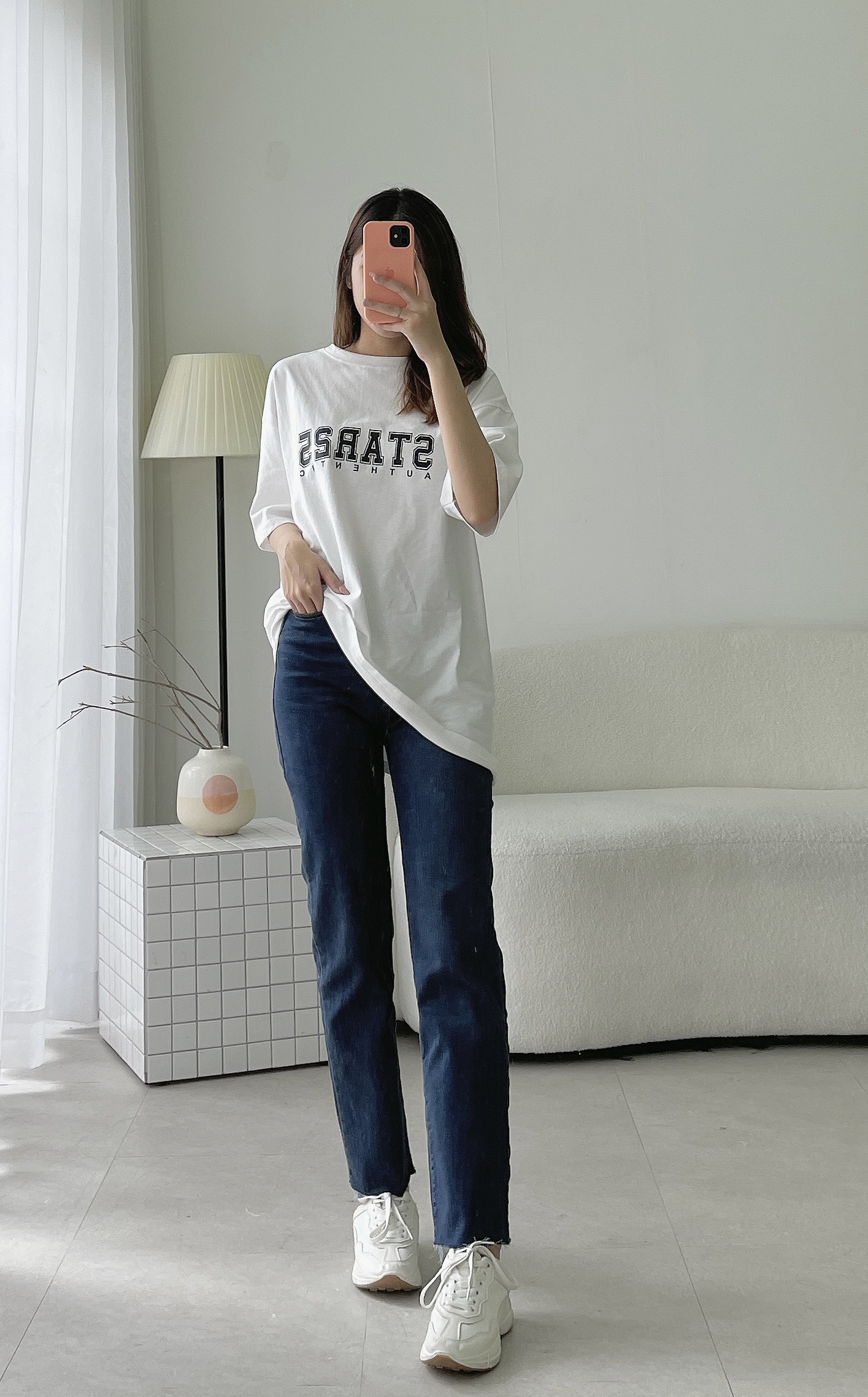 Quần Jean Ống Đứng Xé Lai - Leda