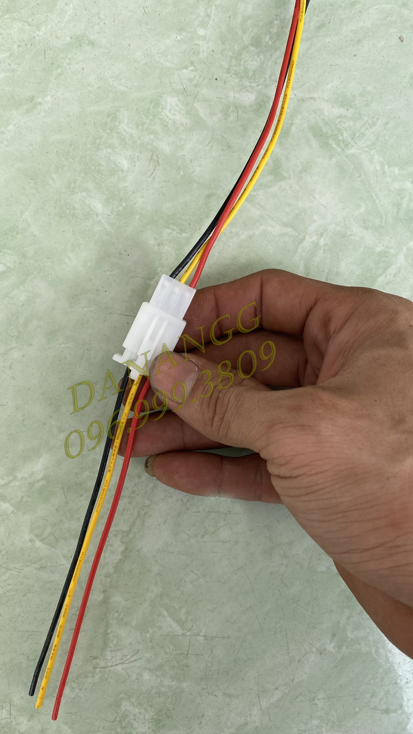 Rắc nối dây 3 chân chốt khóa đực cái