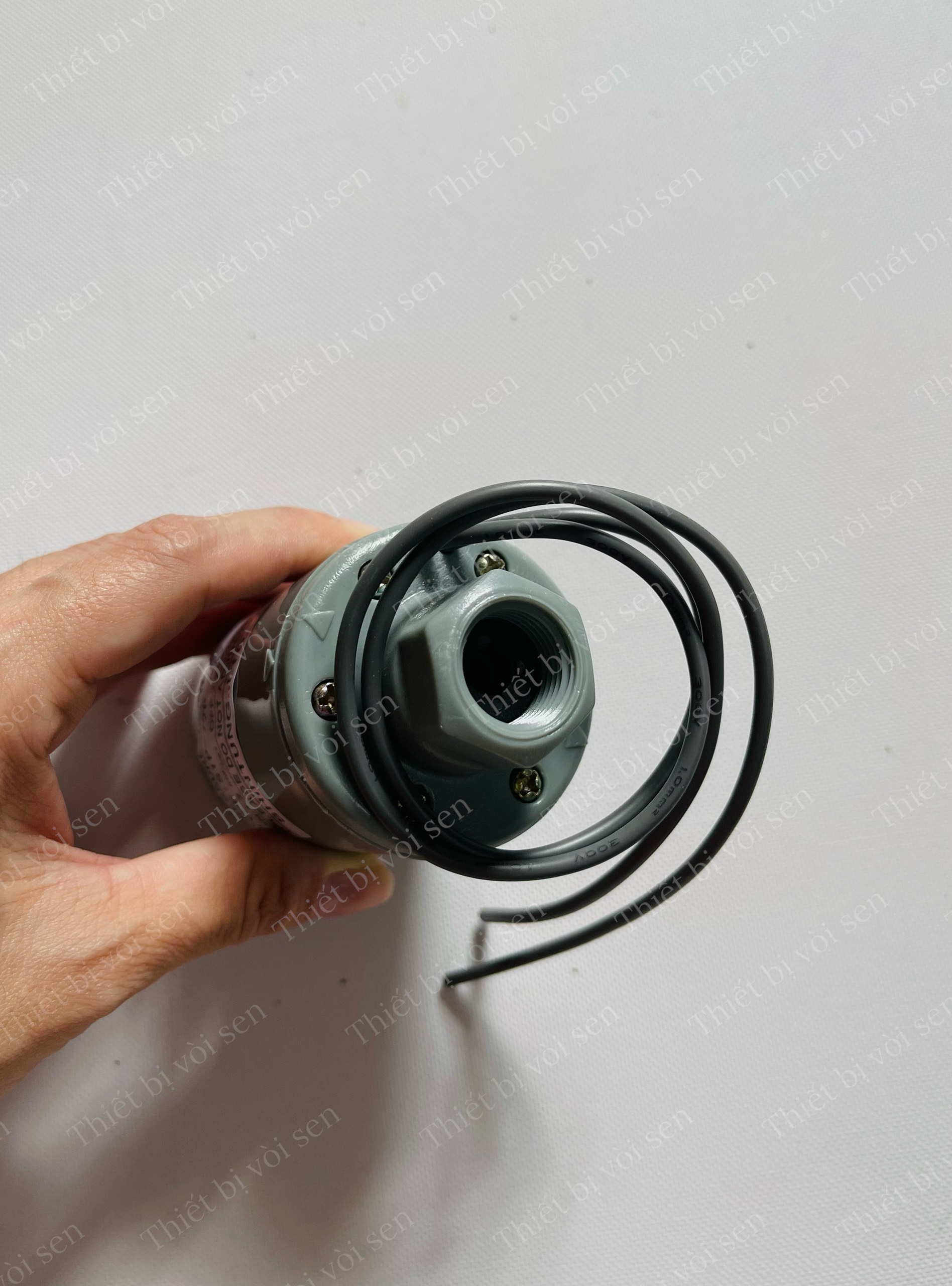 Rờ le máy bơm tăng áp RADAR chân to 3/8 (17mm)