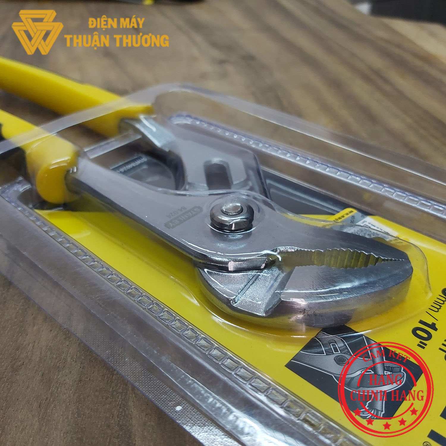 Kìm Mỏ Quạ 250mm Stanley STHT84024-8