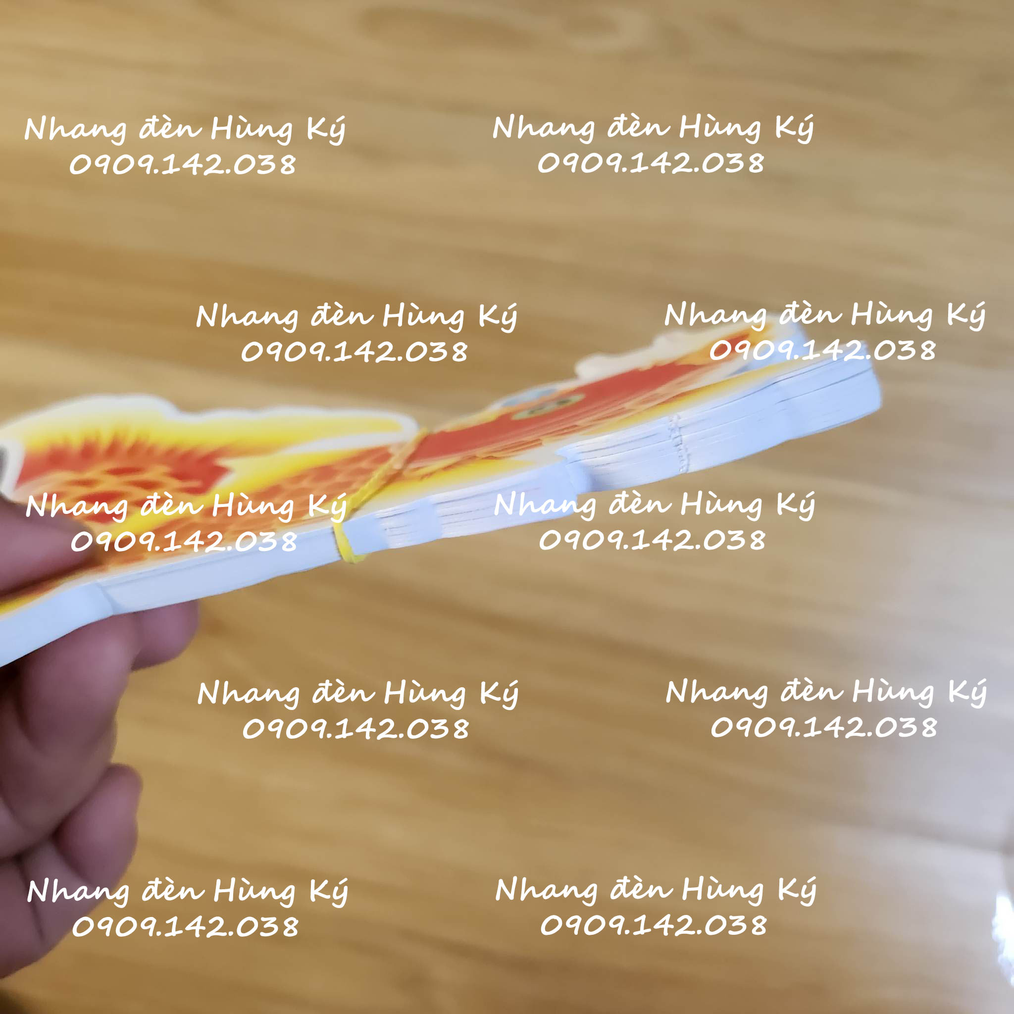 Hàng mã giấy cá chép cúng ông táo