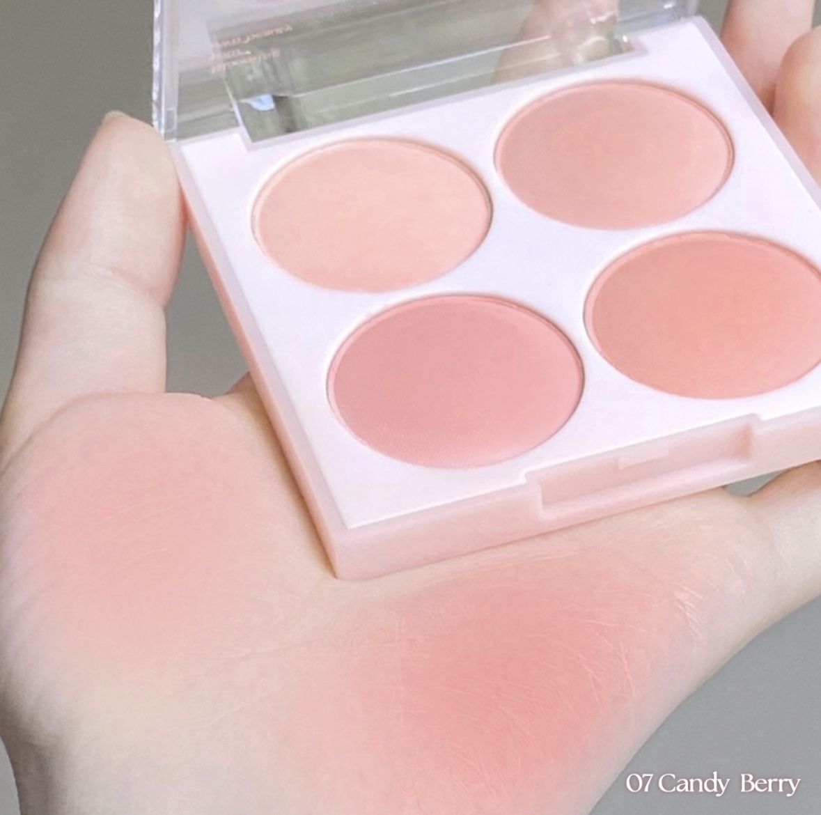 Phấn má Dasique Blending Mood Cheek 16.8g