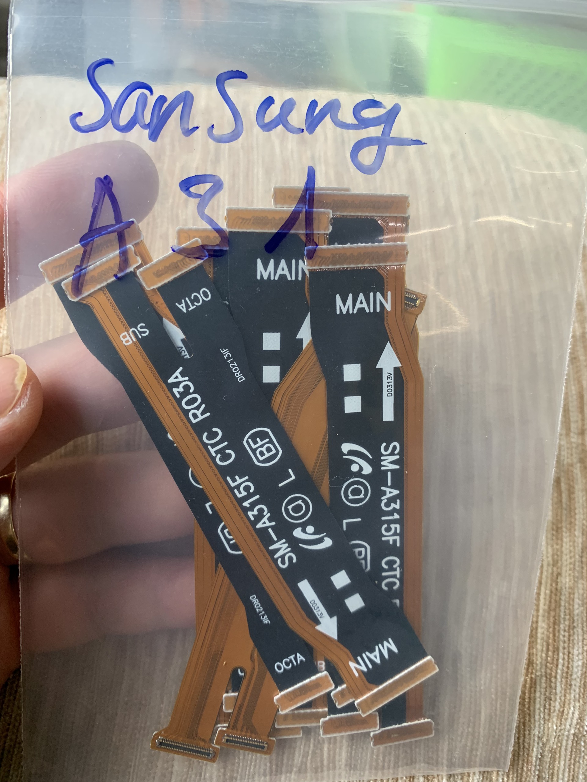 Cáp nối main, cáp nối bo sạc zin samsung A31