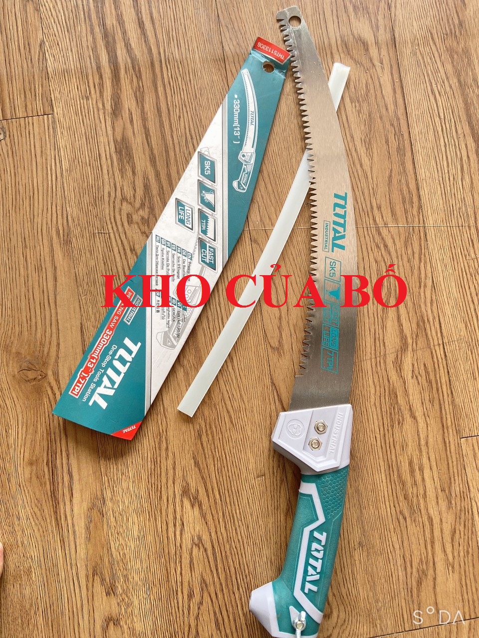 Cưa cành cầm tay lưỡi cong total tht5113306