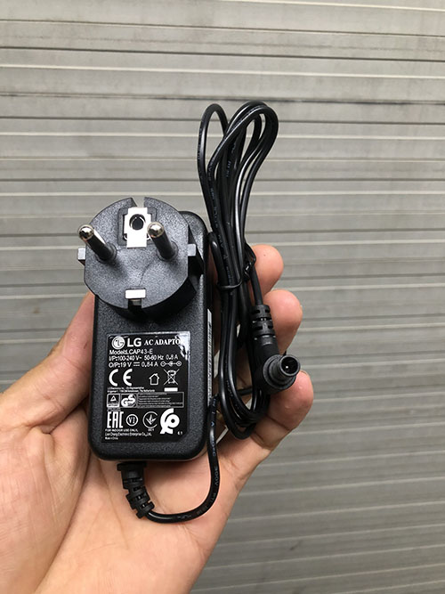 Adapter nguồn màn hình máy tính LG 19V 0.84A