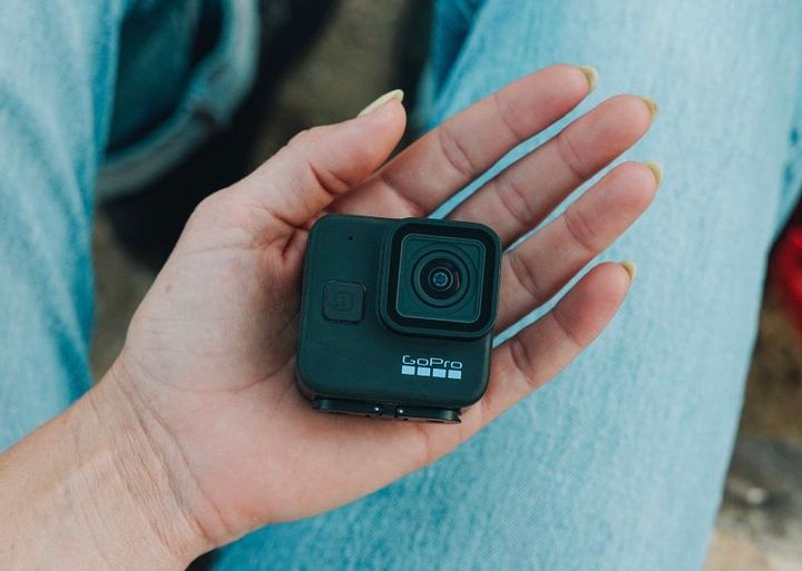 Máy quay GoPro 11 Black Mini