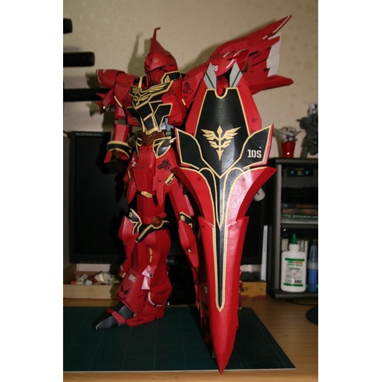 Mô hình giấy Gundam MSN-06S Sinanju
