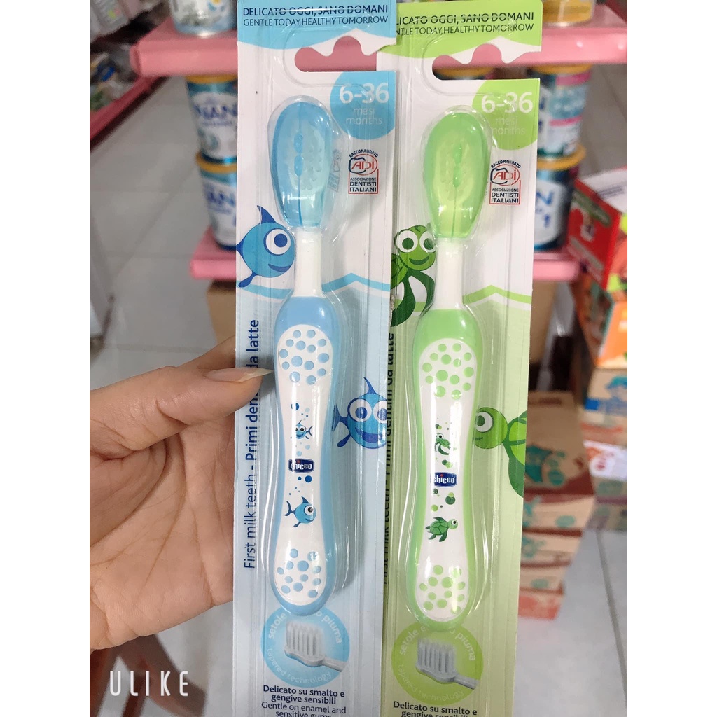 Bàn chải đánh răng cho bé họa tiết đáng yêu Chicco