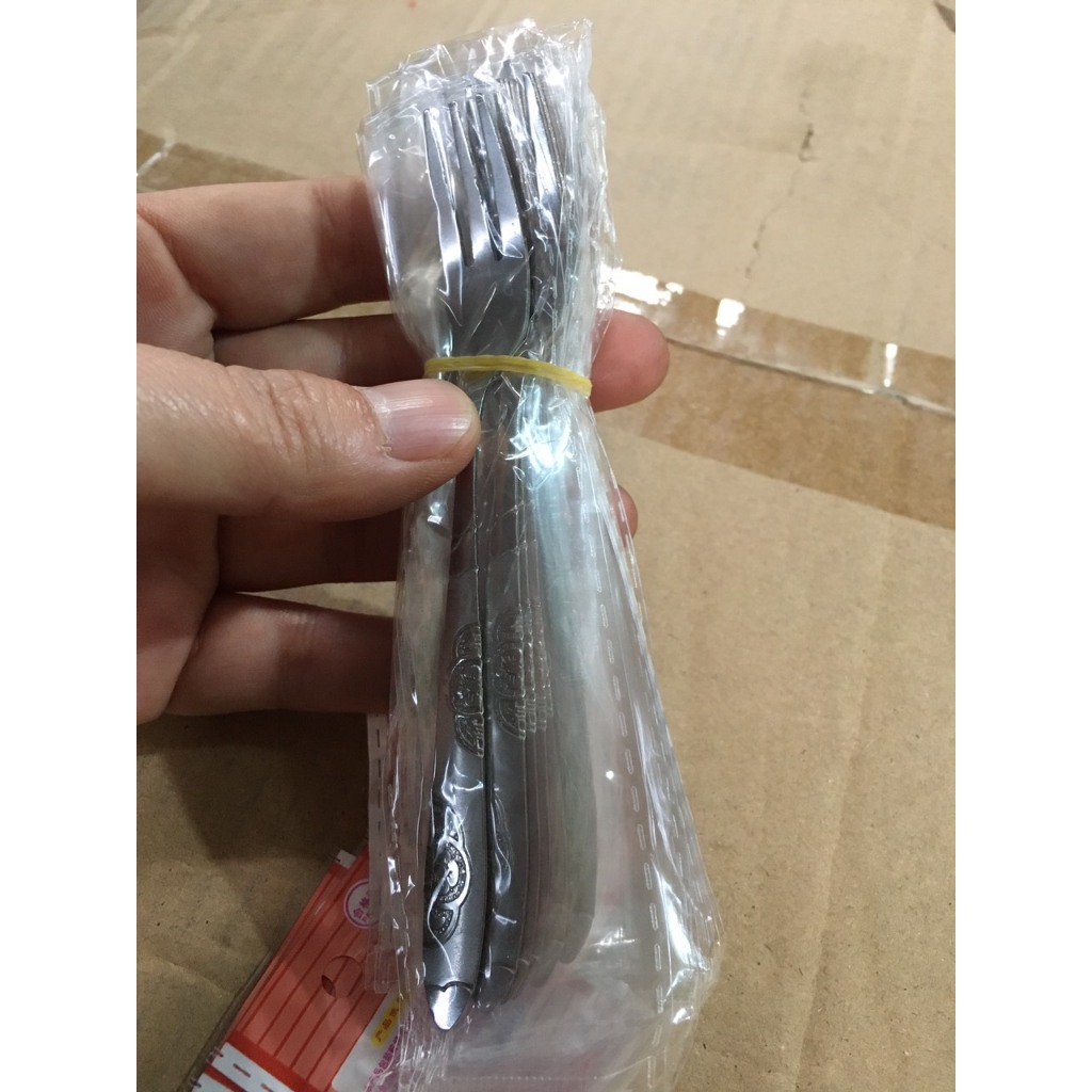 Dĩa inox ăn hoa quả đa năng