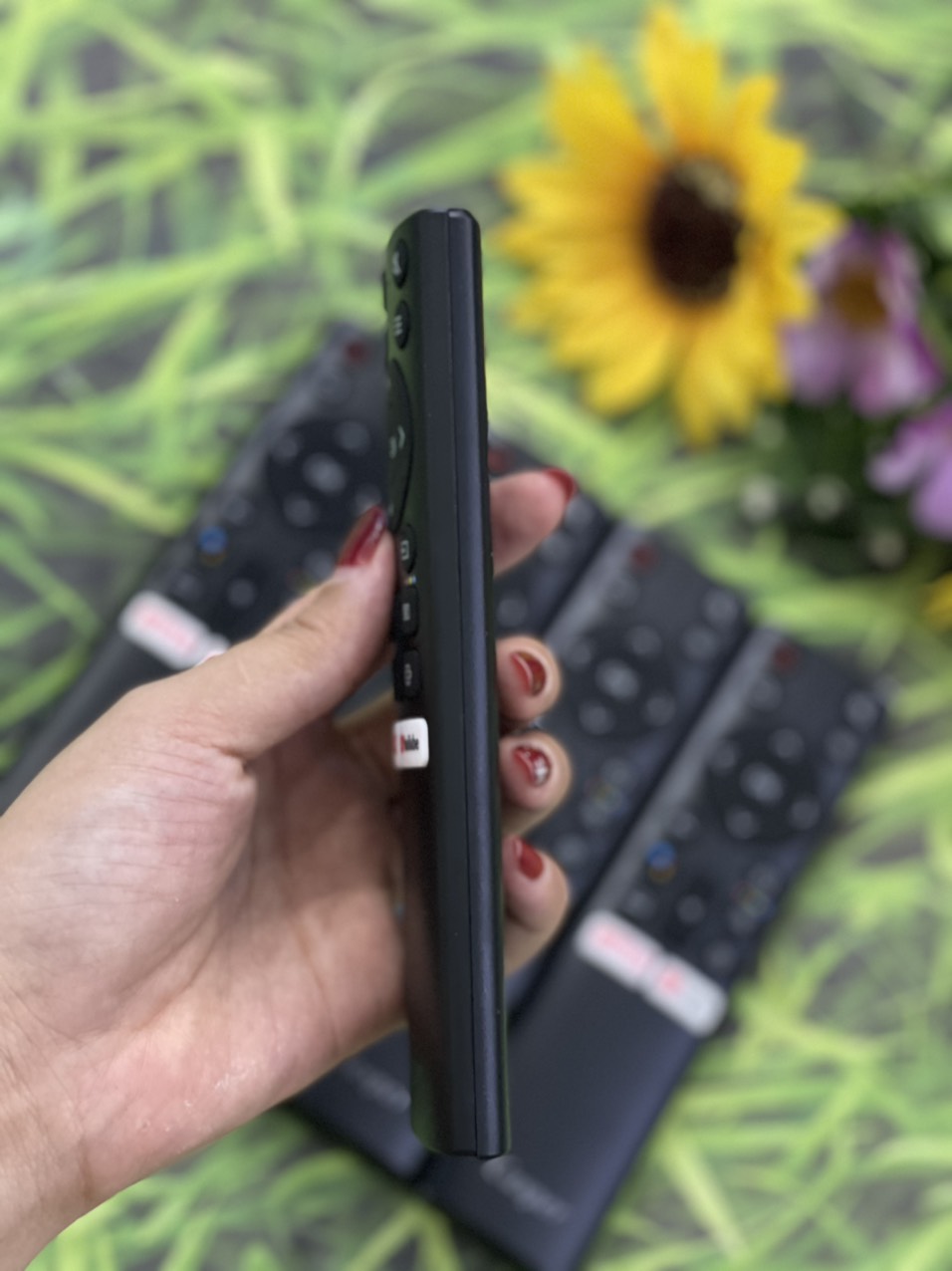 Remote tivi Casper giọng nói mẫu 02( bảo hành- tặng Pin)