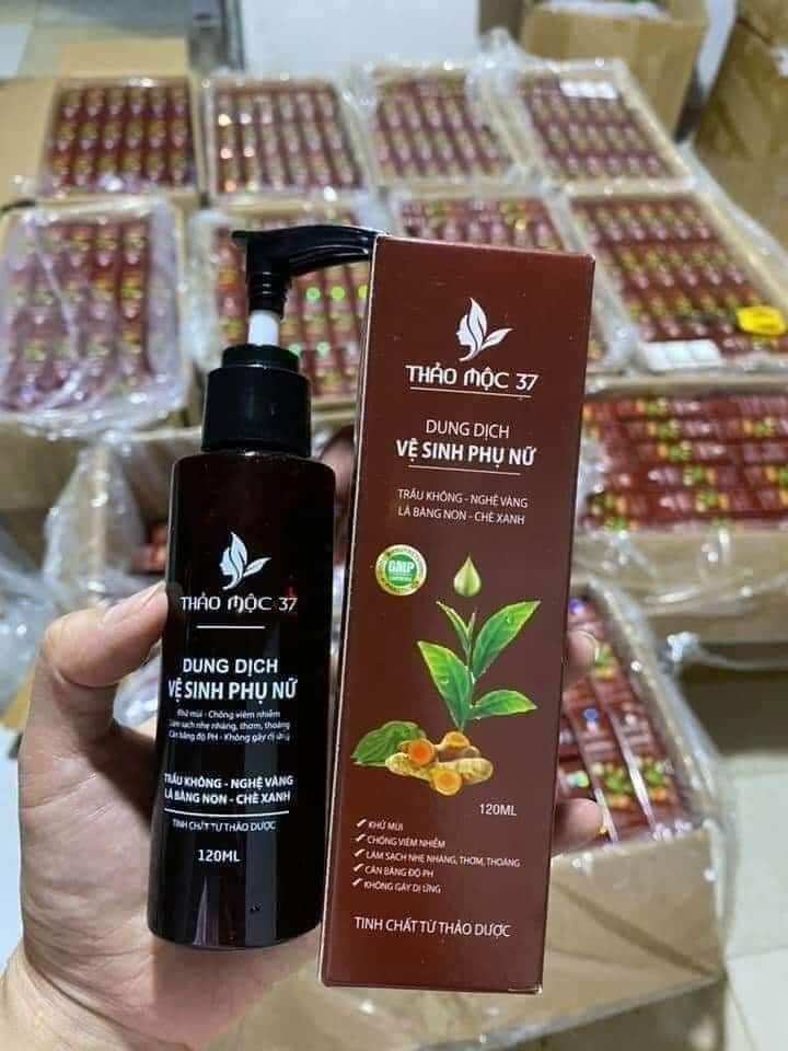 [FreeshipMAX] Dung dịch vệ sinh thảo mộc 37