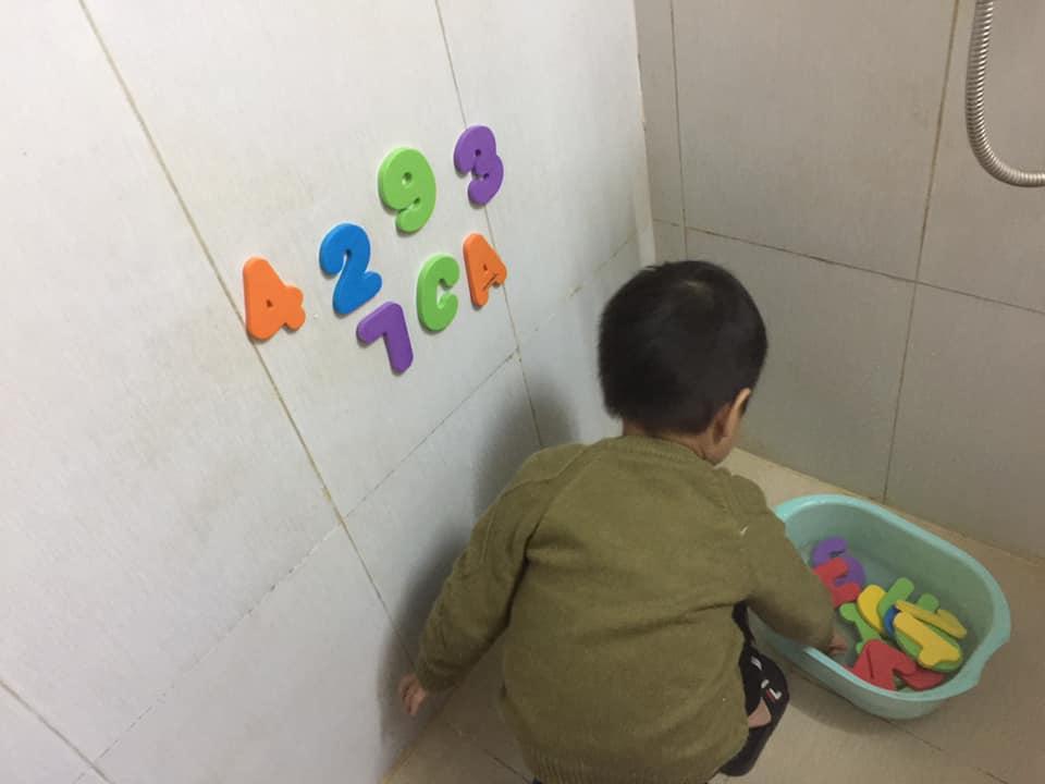 Bộ chữ số bằng xốp Munchkin (Chính hãng nhập khẩu Mỹ)