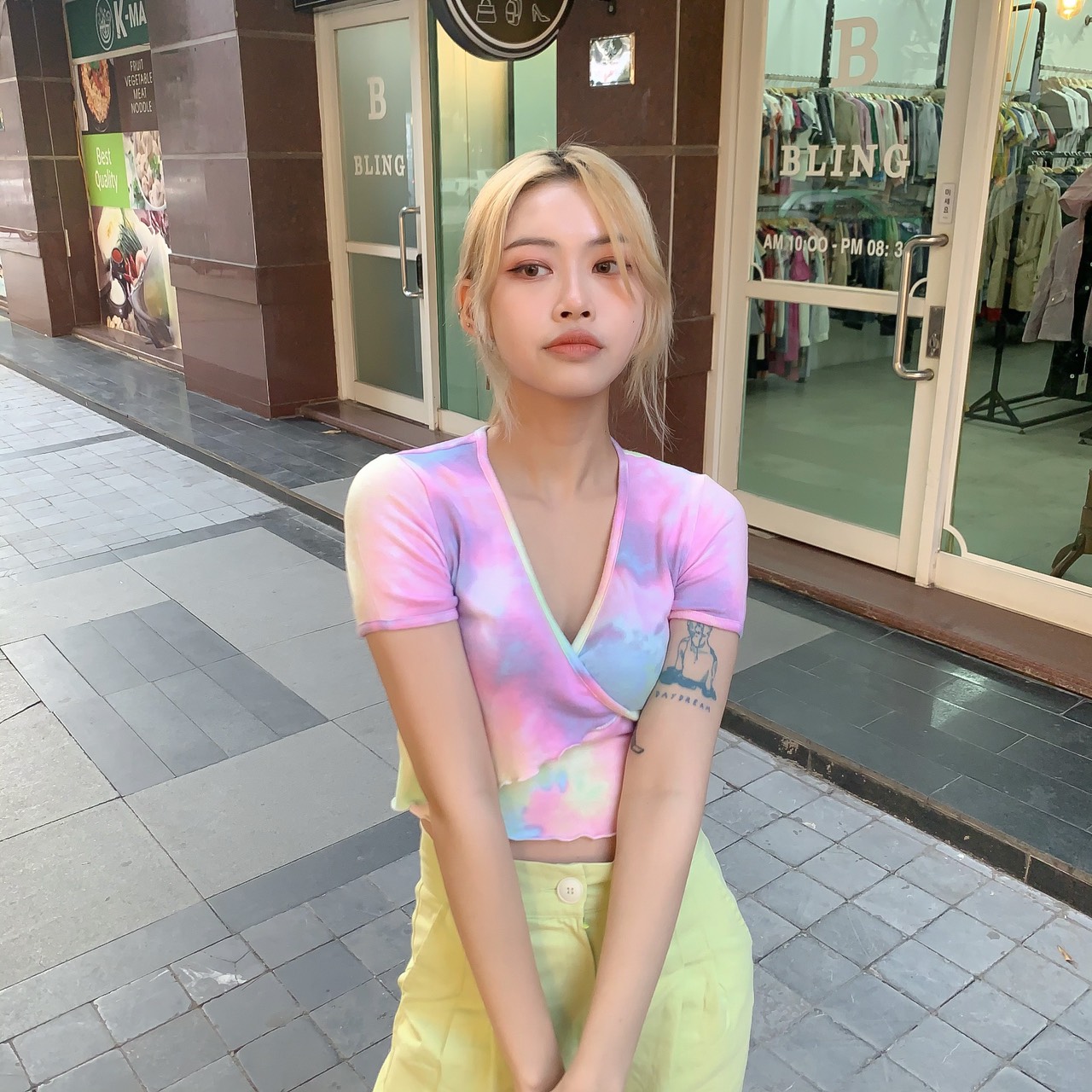 Usthebasic- Tie-dye Lettuce-edge Wrap Croptop