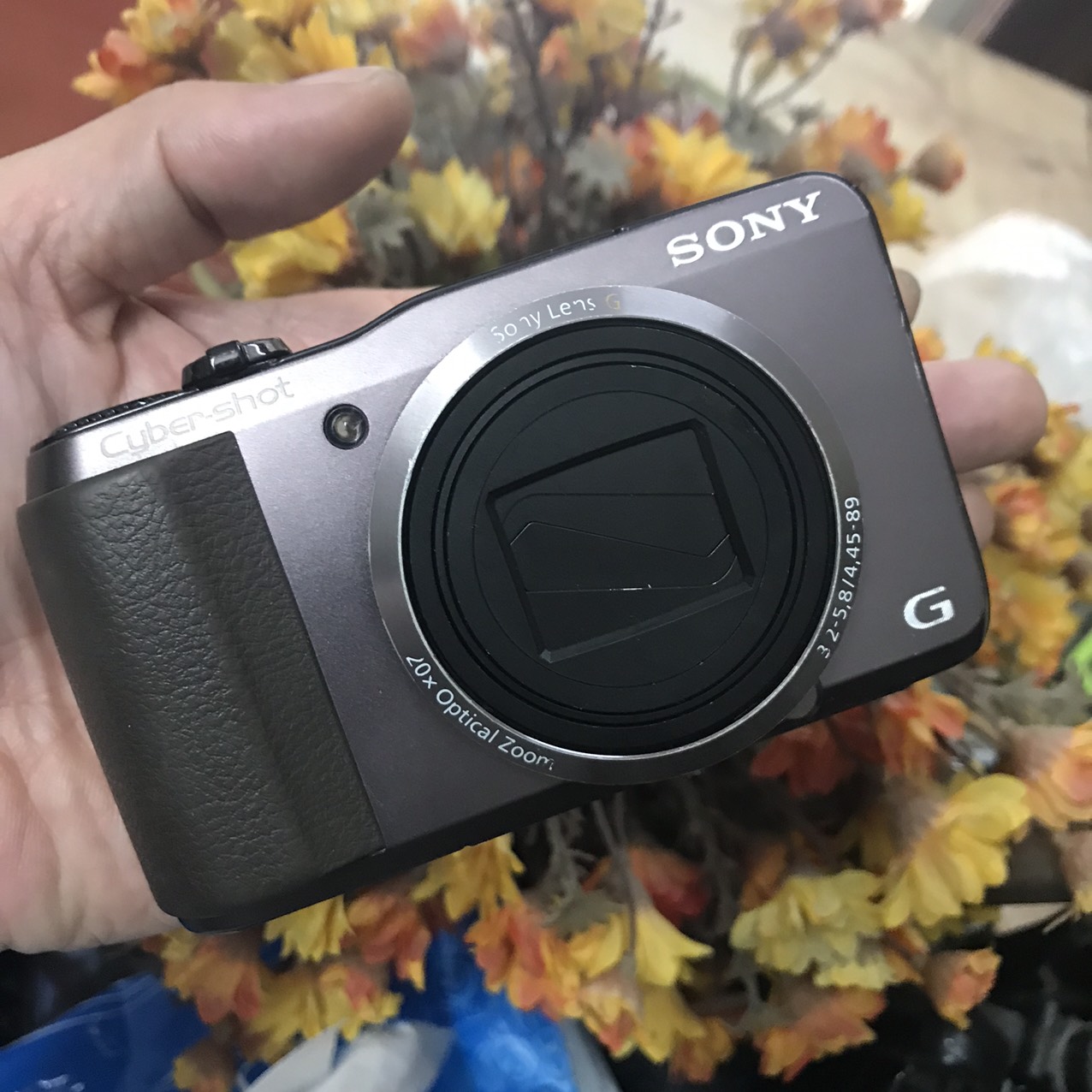 Máy ảnh sony hx30v có wifi