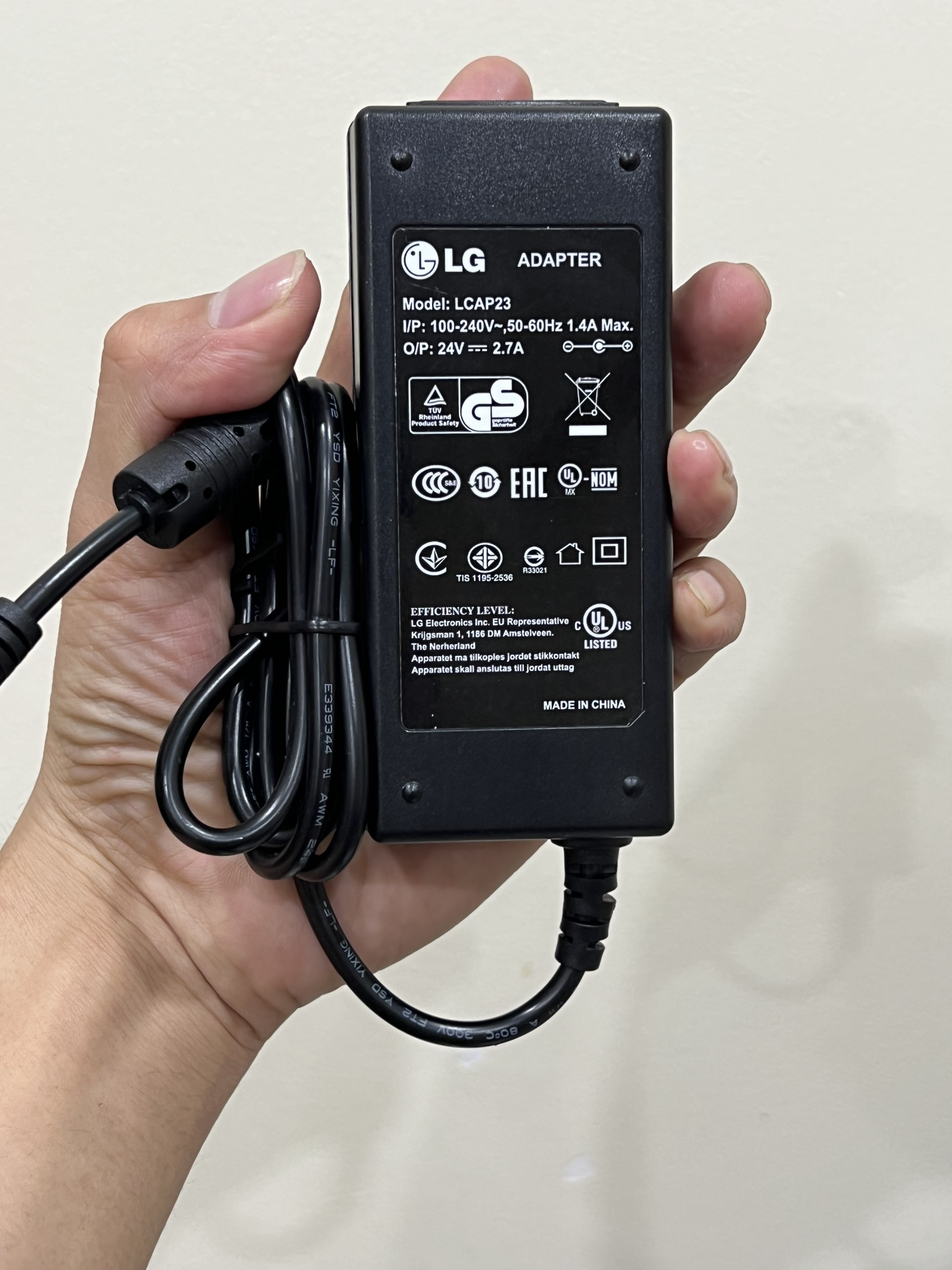 DÂY NGUỒN TIVI LG 24V