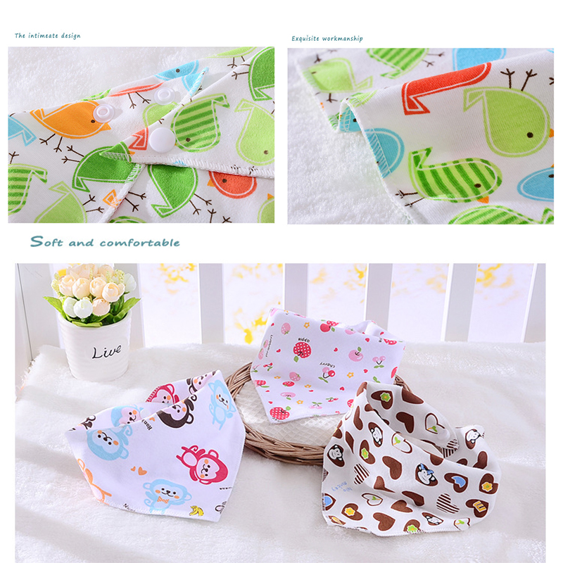 Combo khăn cổ tam giác cotton có nút bầm cho bé