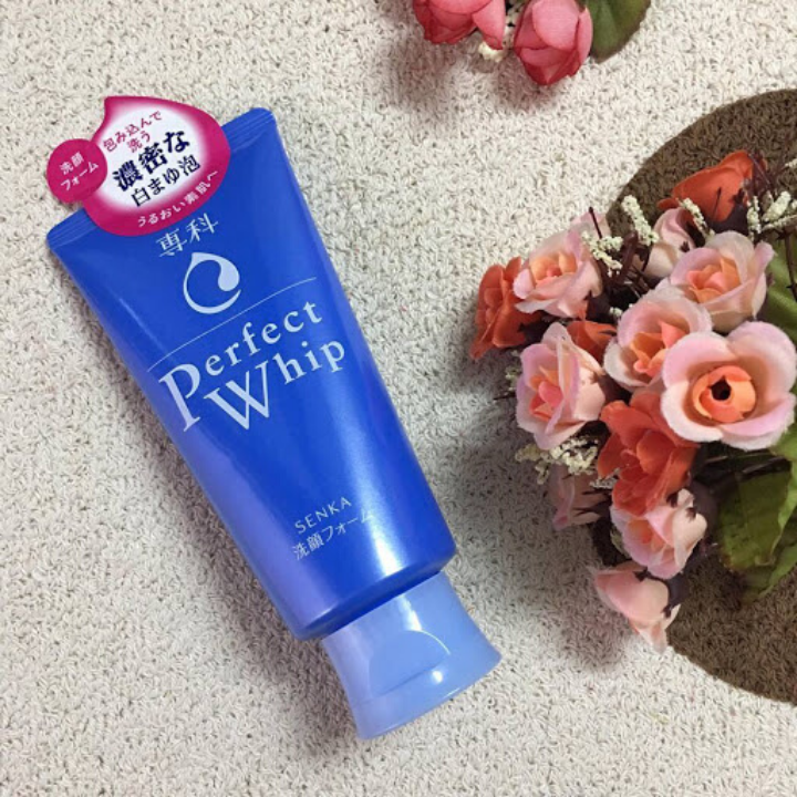 SỮA RỬA MẶT PERFECT WHIP