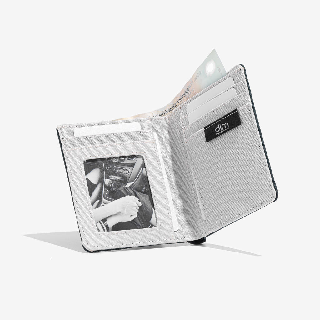 Ví Vải DIM Basic Wallet 2 - Đứng (Thiết Kế Gập Đôi, Đựng 8 - 10 Thẻ, Vừa CMND - GTX)