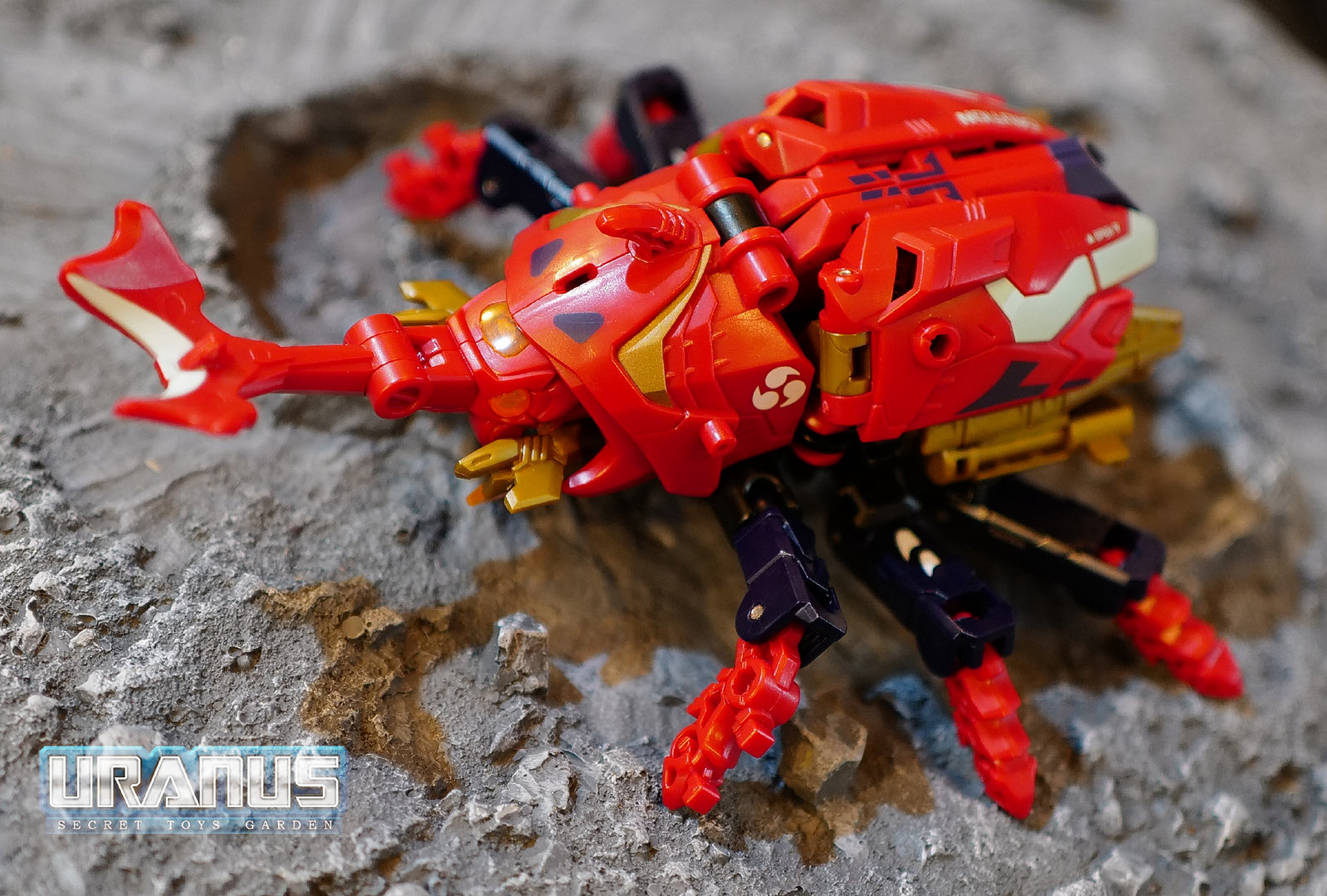 52Toys Beastbox BB-32 Demon Dart