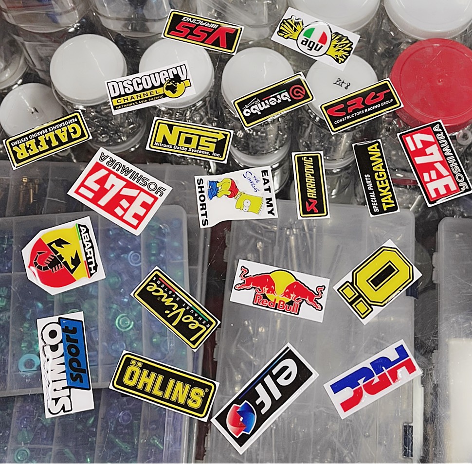 Set 2 tem nổi - phản quang - logo