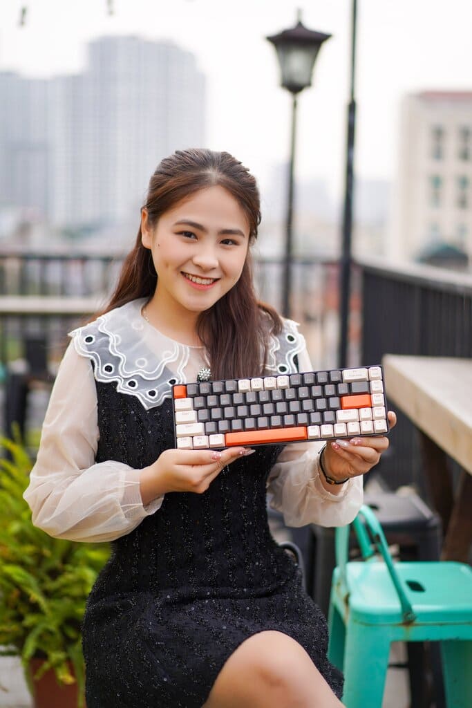 Bàn phím cơ không dây Gaming E-Dra EK368L Dual Mode Layout 68 phím - Hàng chính hãng