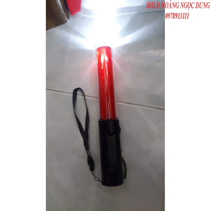 Traffic light stick with built in Horn, badge stick, signal stick battery